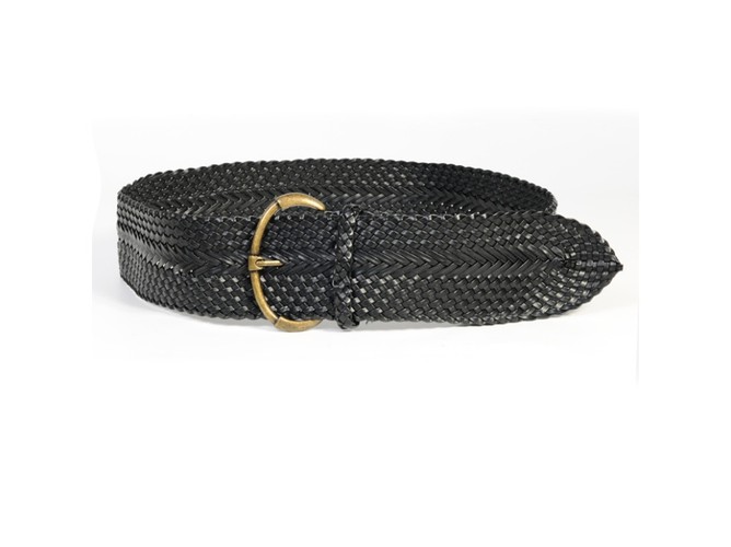 Absolutny must have sezonu: pasek! Modele z oferty marki STEREOSTORE