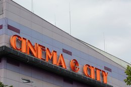 Cinema City mocno tnie ceny biletów