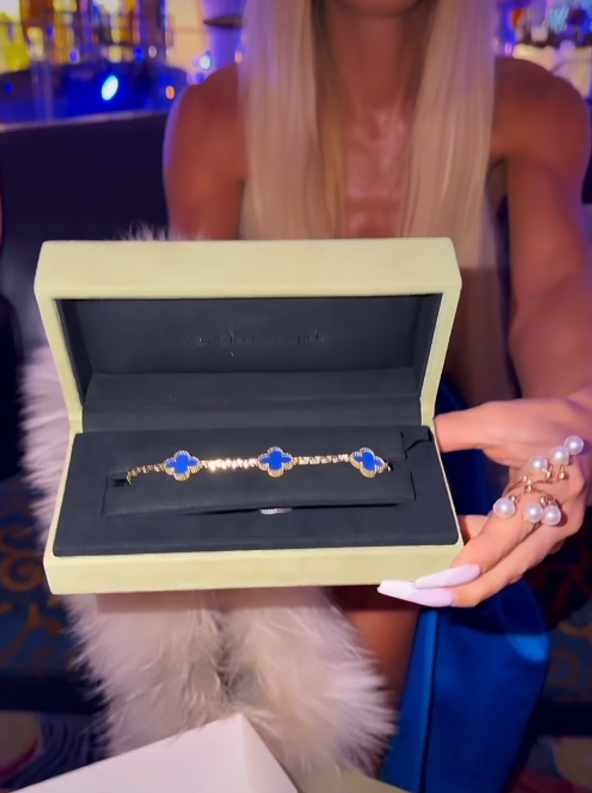 Milica se pohvalila skupocenim poklonom od muža