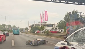 Oboren motociklista kod Autokomande