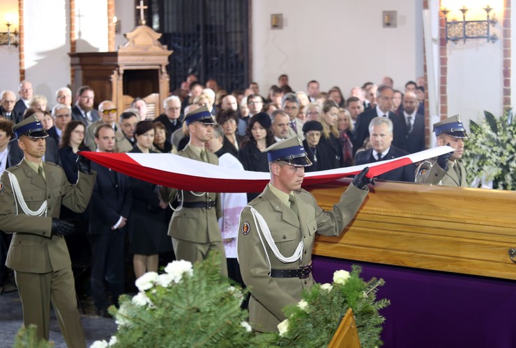 Uroczystości pogrzebowe profesora Władysława Bartoszewskiego - msza żałobna w Bazylice Archikatedralnej św. Jana Chrzciciela w Warszawie