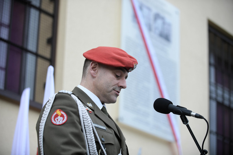 Odwołany zastępca komendanta głównego Żandarmerii Wojskowej gen. Robert Jędrychowski