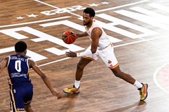 PZKosz namawia Jordana na przyjęcie polskiego obywatelstwa. Ma pomóc w awansie na IO