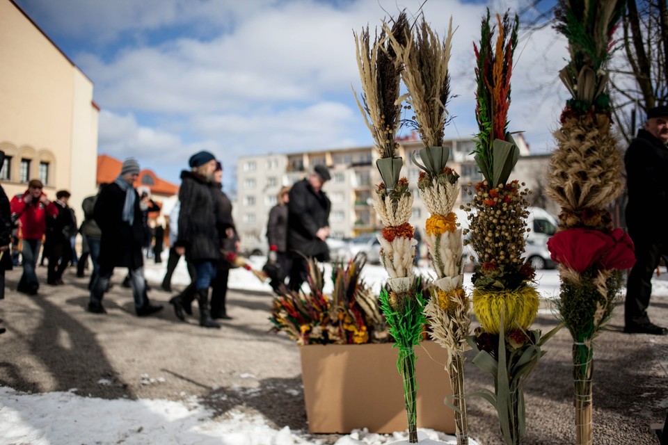 Niedziela Palmowa wśród śniegu w Kielcach