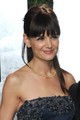 Novemberi címlaplányunk, Katie Holmes szintén igen gyakran váltogatja frizuráját, az egyik kedvencünk ez a bájos megoldás, tökéletes frufruval.