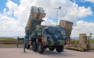 System Patriot dla Polski. Duda i Błaszczak jadą na testy wyrzutni