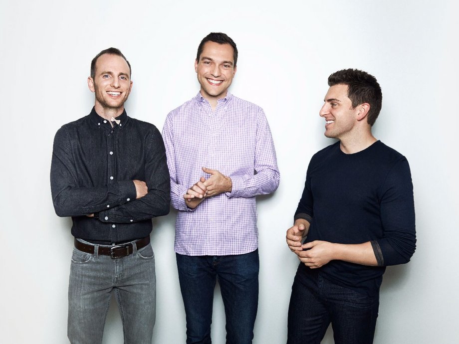 Trio z Airbnb - od lewej szef działu produktowego Joe Gebbia, dyrektor technologiczny Nathan Blecharczyk oraz prezes Brian Chesky