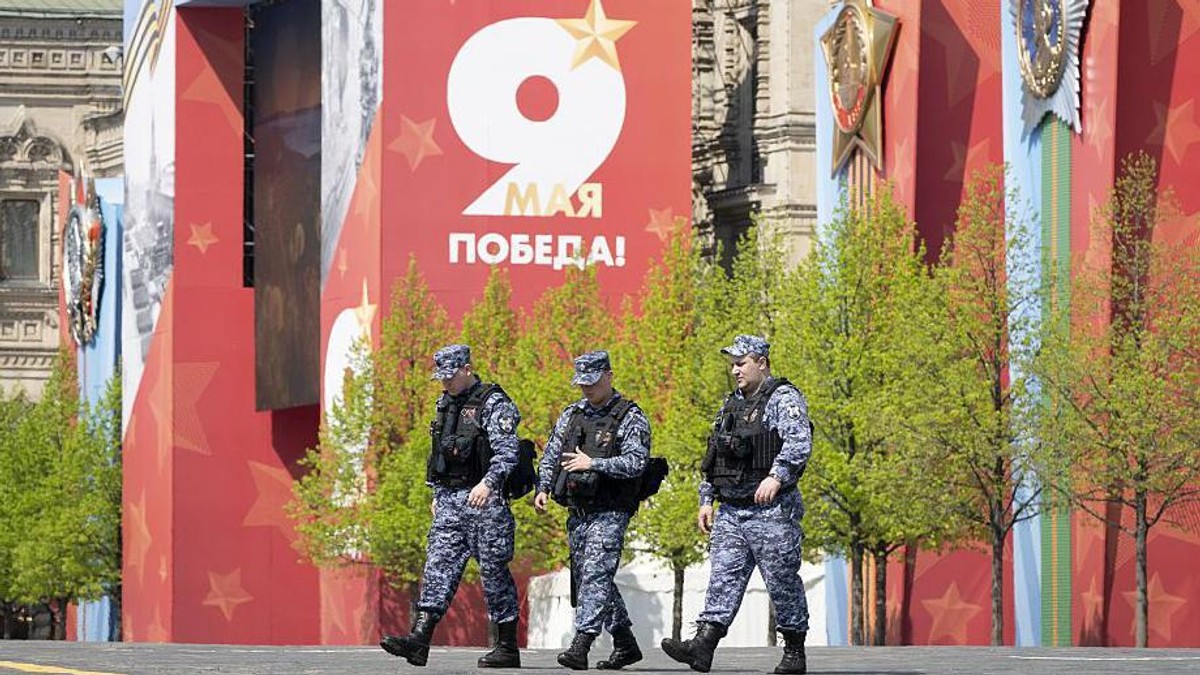 Prvi put posle skoro dve decenije, na paradi povodom Dana pobede na Crvenom trgu neće biti vojne opreme | Foto: Natalia Kolesnikova/Anadolu via Getty Images