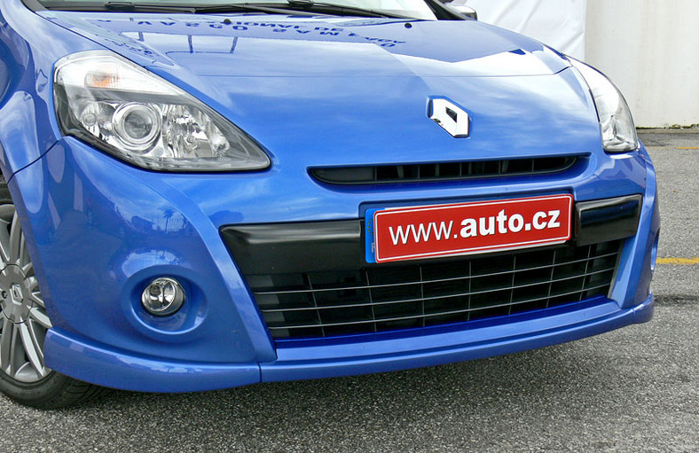 Renault: nowe Clio wkracza do salonów w Polsce (ceny)