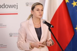 "men dokłada nauczycielom pracę bez wynagrodzenia". nowy obowiązek w szkołach od kwietnia