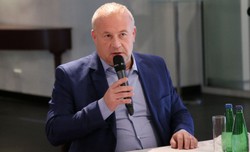 Szokujące tweety na profilu posła PiS. "Nastąpiło nieautoryzowane przejęcie"