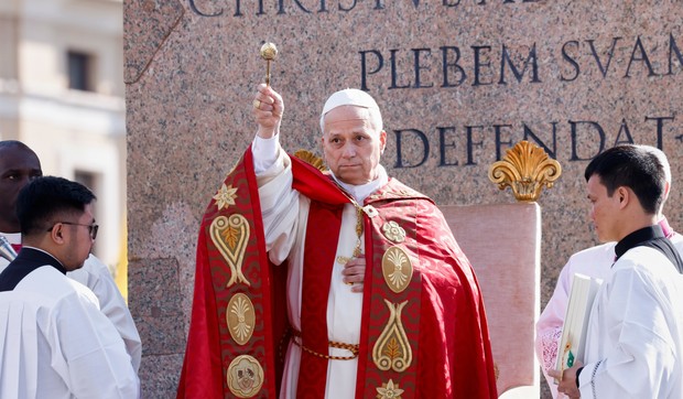 Papa Lav na Trgu Svetog Petra u Vatikanu