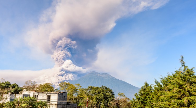 Fuego vulkán