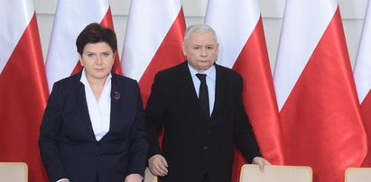 Kaczyński do Szydło: pokaż, proszę, pazurki