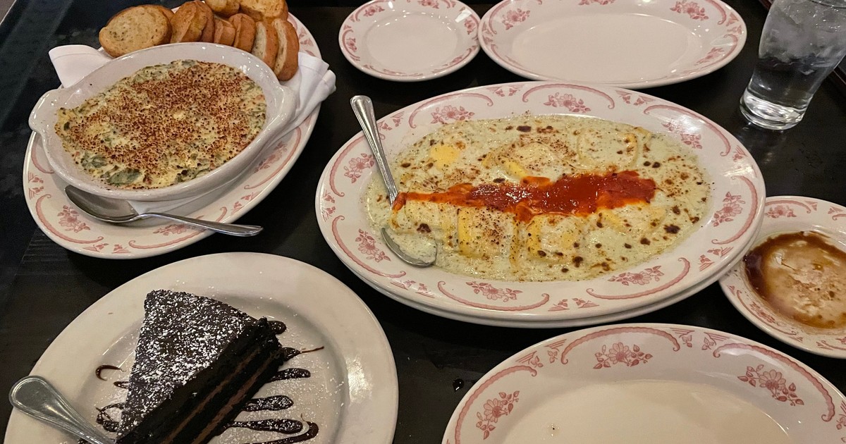 I ordered the same meal at Maggiano's and Olive Garden. The smaller ...