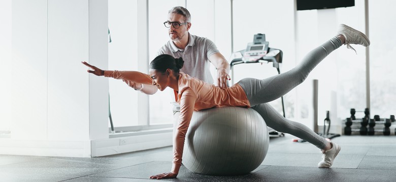 ZUS płaci za rehabilitację - nowe zasady. Kto może skorzystać za darmo?