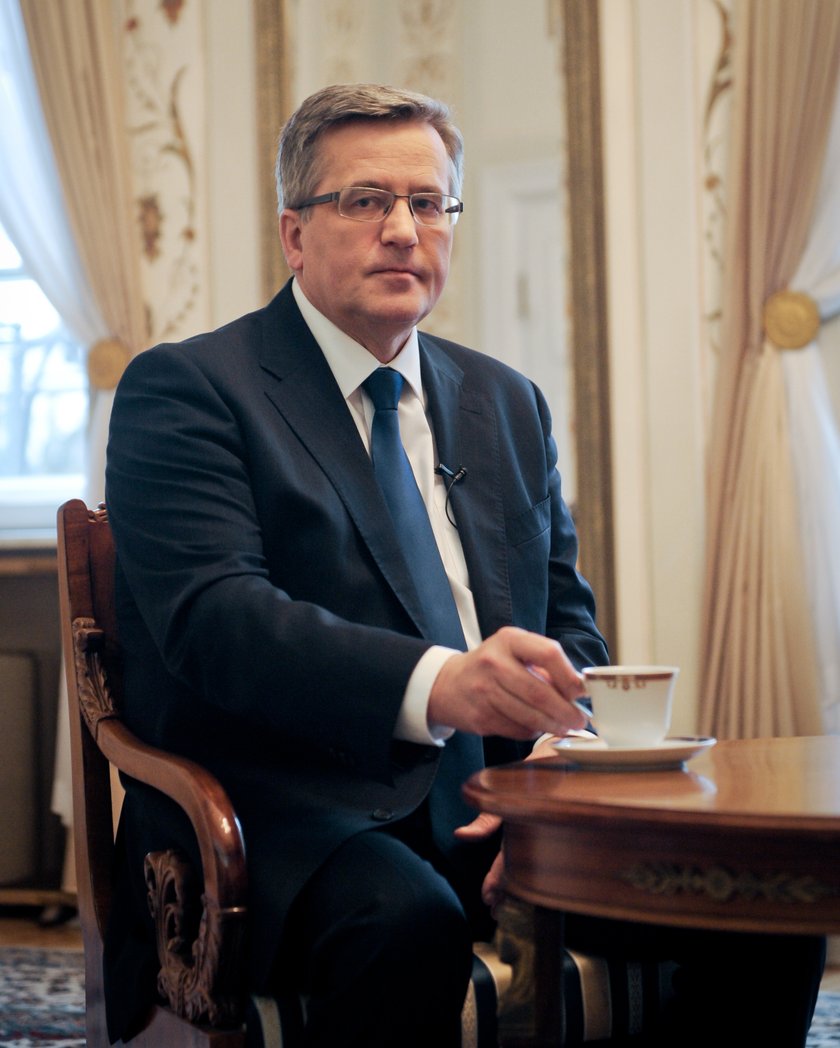 Komorowski rozdał w 2 miesiące 826 tys. zł nagród!