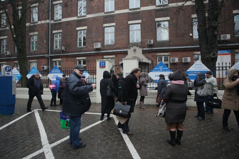 Ministerstwa zatrudniają 41 tys. urzędników