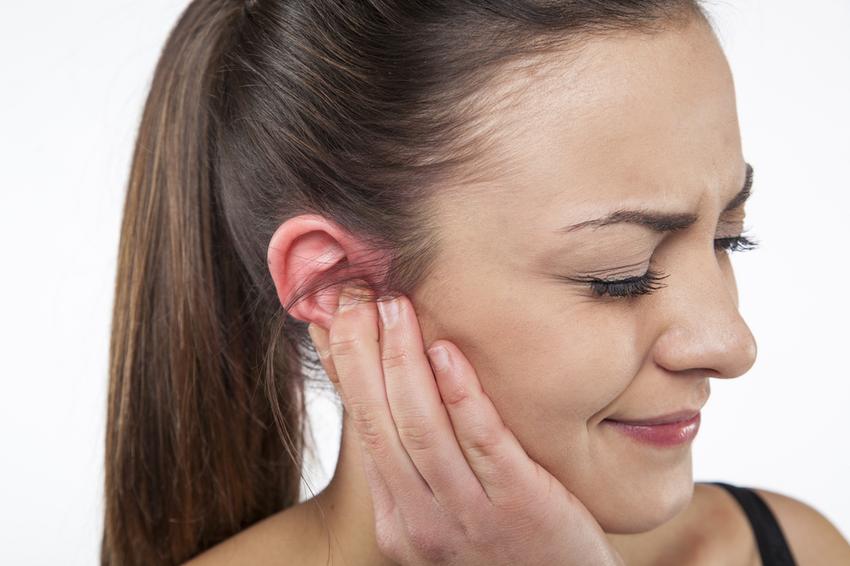 Hallójárat-gyulladás: így használja a fülcseppet | EgészségKalauz