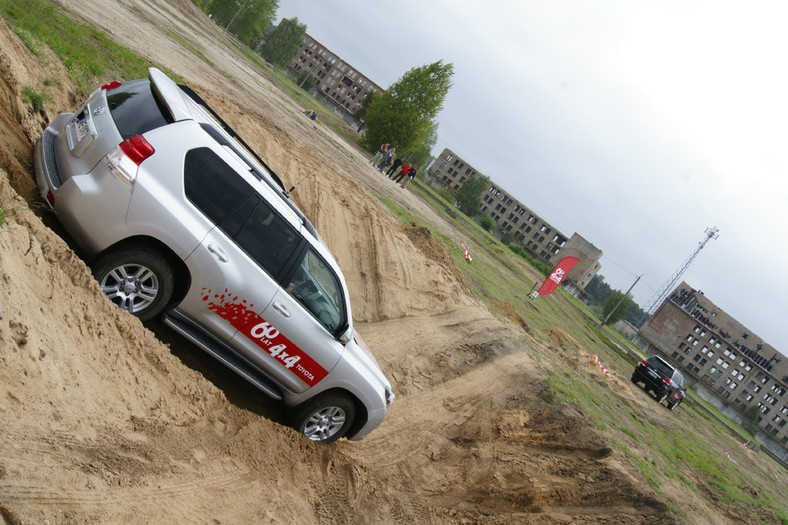 4x4 Family Adventure: sezon rodzinnych imprez z Auto Światem 4x4 rozpoczęty