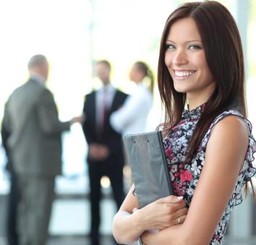 Jak ze stażysty zmienić się w pracownika?