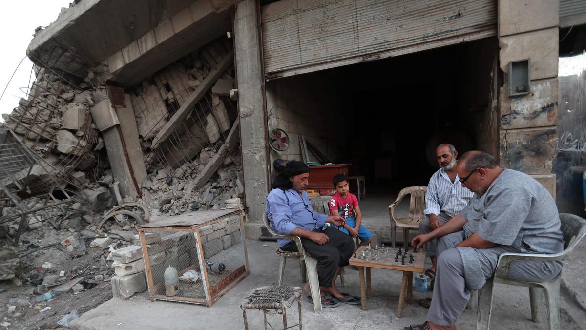Po siedmiu latach wojny Syria jest zrujnowana bardziej niż Polska po II wojnie światowej. Fot. Omar Haj Kadour/AFP/East News