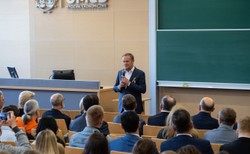 Tusk: Własne mieszkanie nie może być przywilejem bogaczy