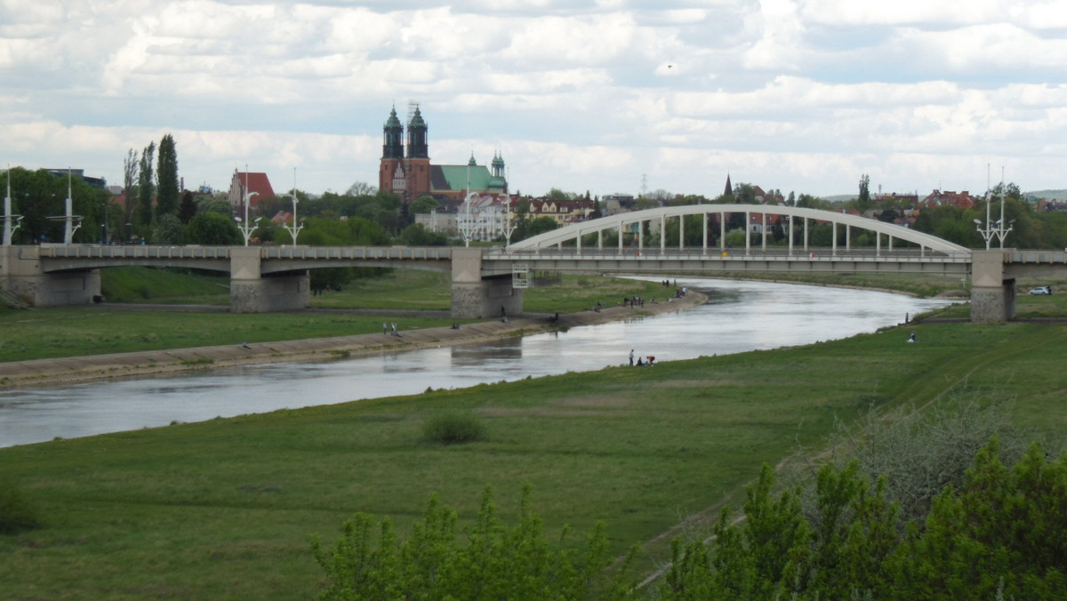 Już w czerwcu będzie można wypocząć nad Wartą. W dawnym korycie rzeki na Chwaliszewie, przy parku Szelągowskim i obok mostu Królowej Jadwigi powstaną trzy plaże miejskie.