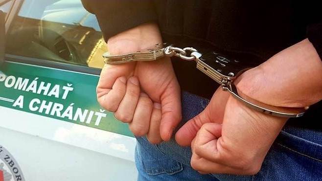Polícia zadržala podozrivého v súvislosti s úmrtím ženy v Starej Ľubovni. (ilustračné foto)