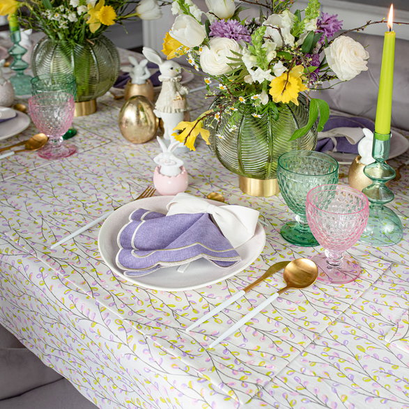 Jak udekorować stół na Wielkanoc?