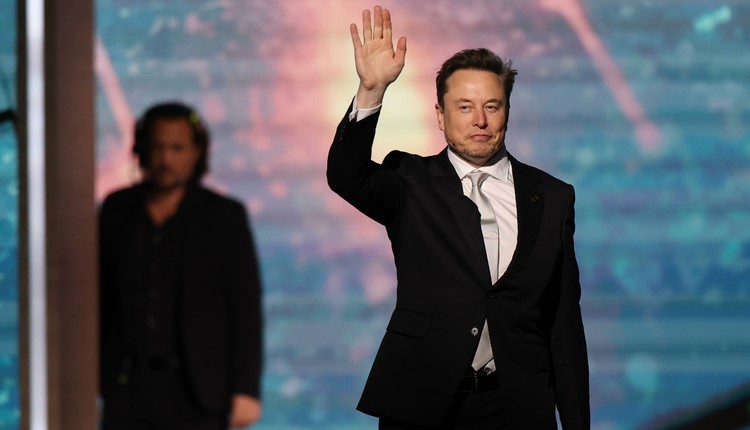 Elon Musk zakłada własną partię. Koniec z monopolem demokratów i republikanów?