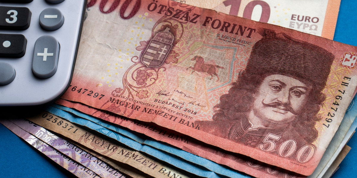 Węgierska waluta (forint) zyskała na wartości w stosunku do euro