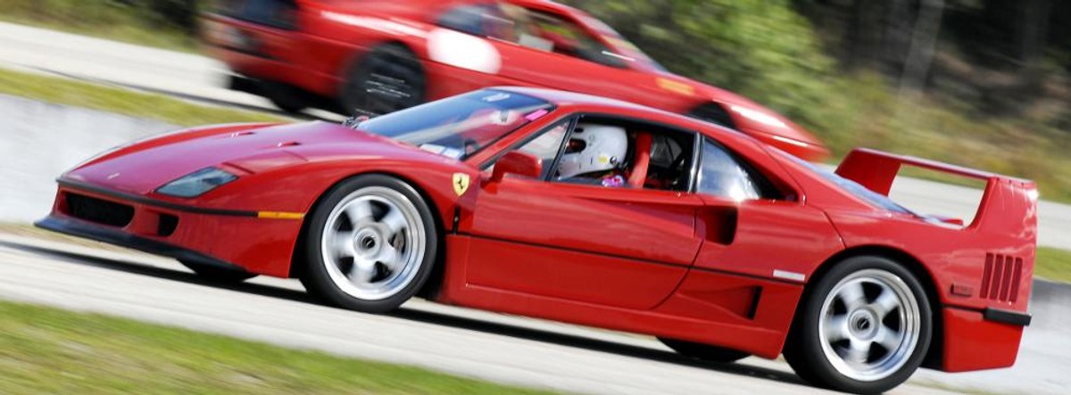 Inwestycja w rzadki samochód jest bardziej opłacalna niż spekulacja na giełdzie. Ferrari F40