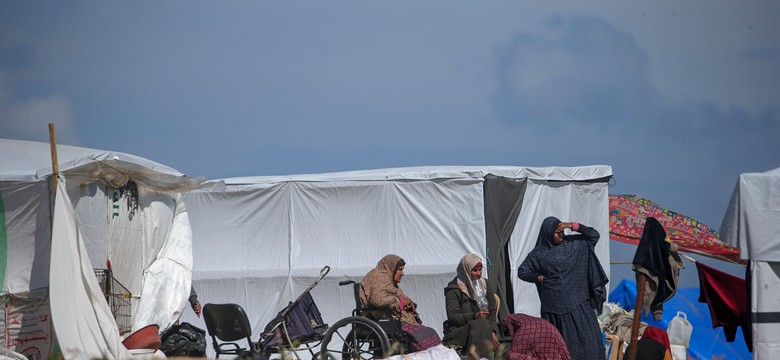 Egipt drży o własne granice. Buduje mur przed napływem uchodźców