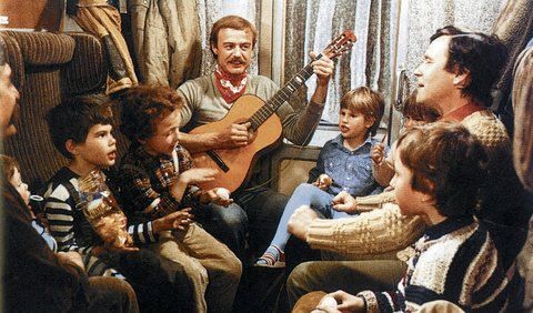 Legendárnymi sa stali aj hudobné časti  filmu.