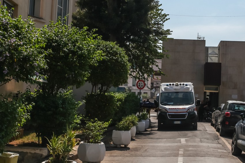 Ana je helikopterom prebačena u bolnicu, ali lekari nisu mogli da je spasu