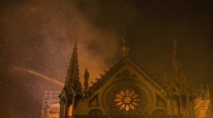 5 éve volt a párizsi Notre-Dame katedrális pusztító tűzvésze / Fotó: Profimedia