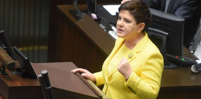 Dlaczego Kaczyński tak przeczołgał Beatę Szydło?