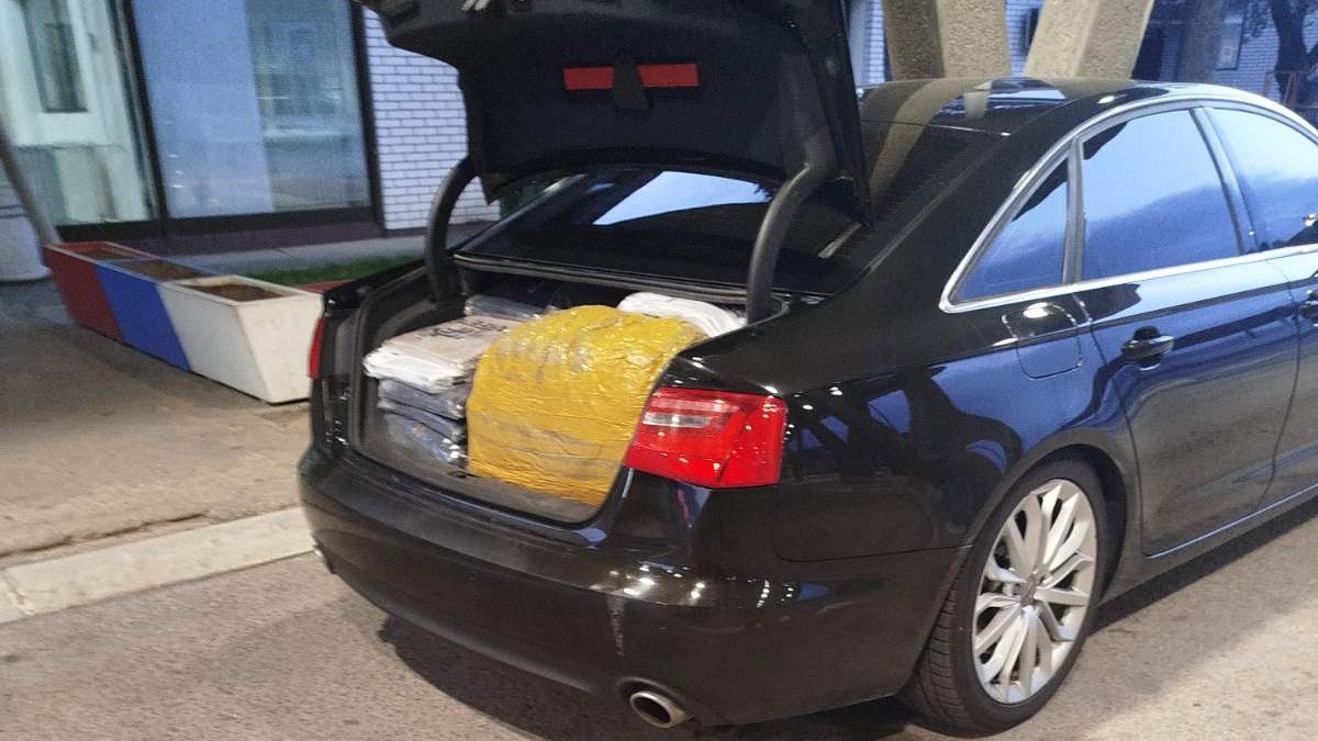 Zaplenjena roba poznatih brendova širom Srbije