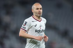 Andres Iniesta płakał na konferencji. Hiszpan opuszcza Japonię