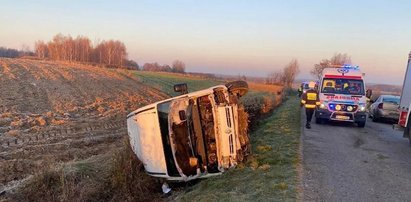 Cztery osoby ranne w wypadku busa wiozącego niepełnosprawne dzieci