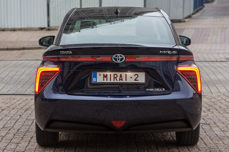 Toyota Mirai w Warszawie