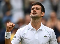 Faworyci nie zawiedli. Djoković i Barty w ćwierćfinale Wimbledonu
