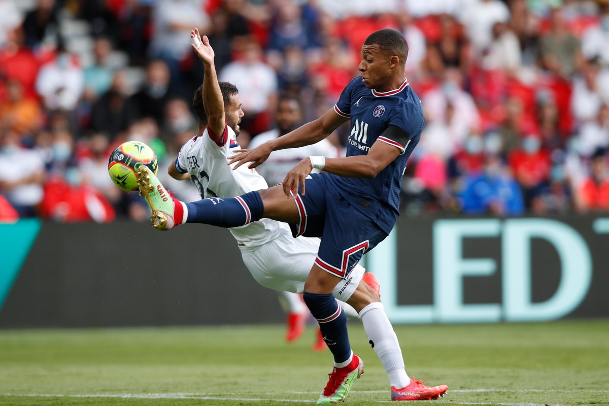 Florent Ogier i Kylian Mbappe