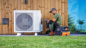 Przegląd kominiarski a pompa ciepła 2025. Czy przegląd kominiarski jest obowiązkowy przy pompie ciepła?