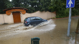 Fotók: Nagykanizsán már leszakadt az ég, elöntötte az utcákat az özönvíz