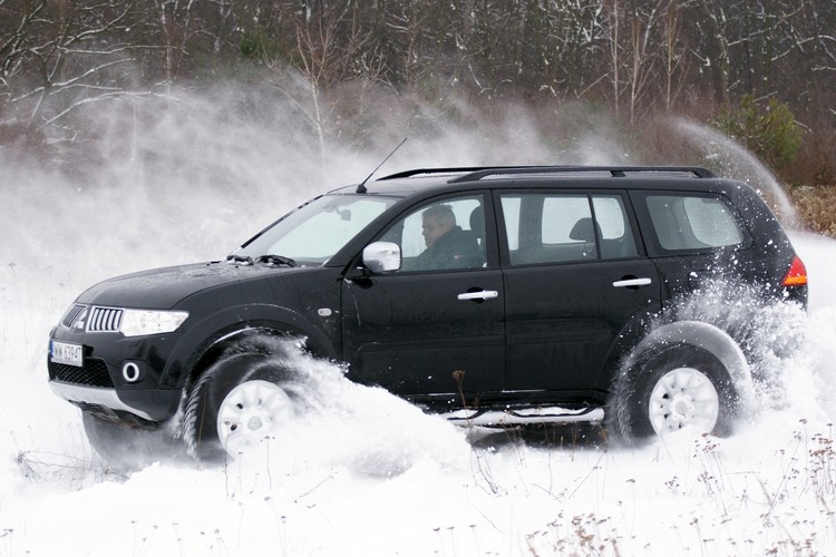 Mitsubishi pajero sport