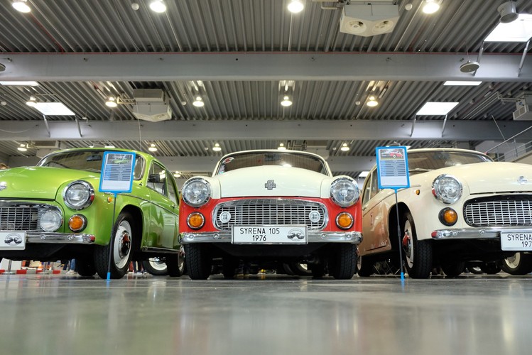 Targi Pojazdów Zabytkowych Retro Motor Show <br>fot. (zuz) PAP/Jakub Kaczmarczyk