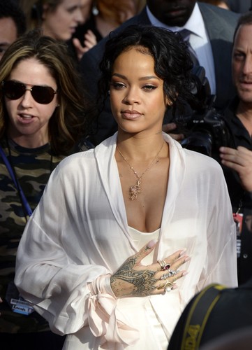 Rihanna na filmowej gali MTV w Los Angeles
