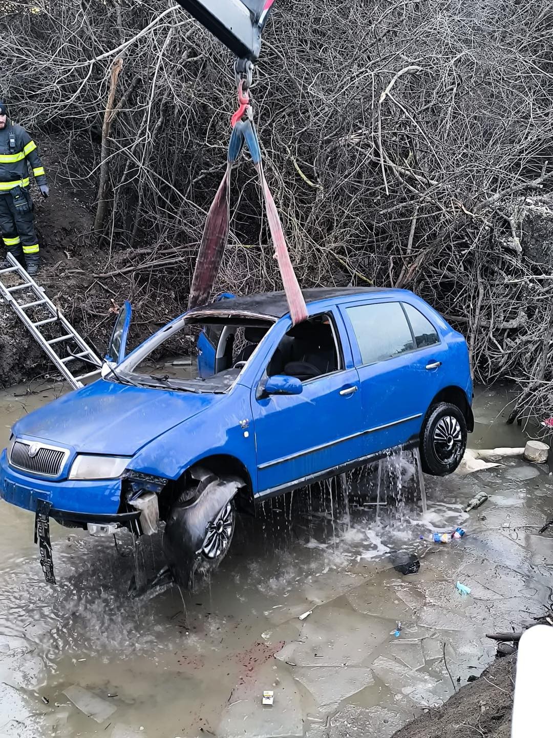 Pri dopravnej nehode za obcou Diakovce zomrel muž.